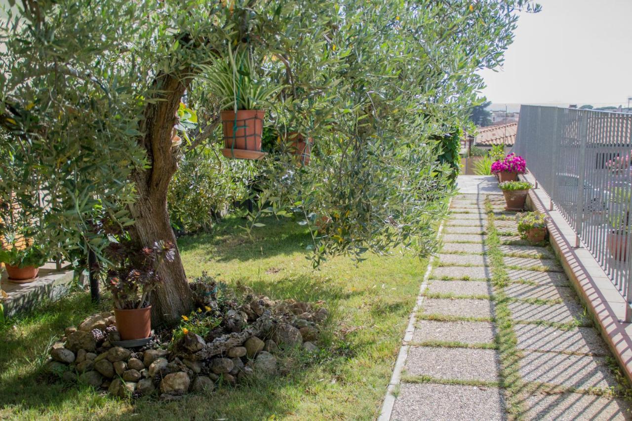 Casa D'Amare - A 600 Mt Dalla Spiaggia Follonica Exterior photo
