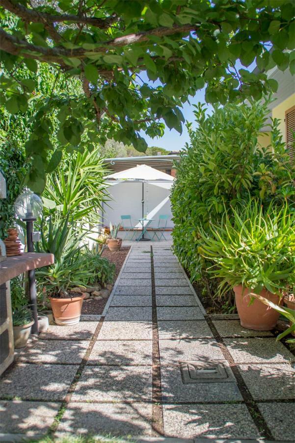 Casa D'Amare - A 600 Mt Dalla Spiaggia Follonica Exterior photo