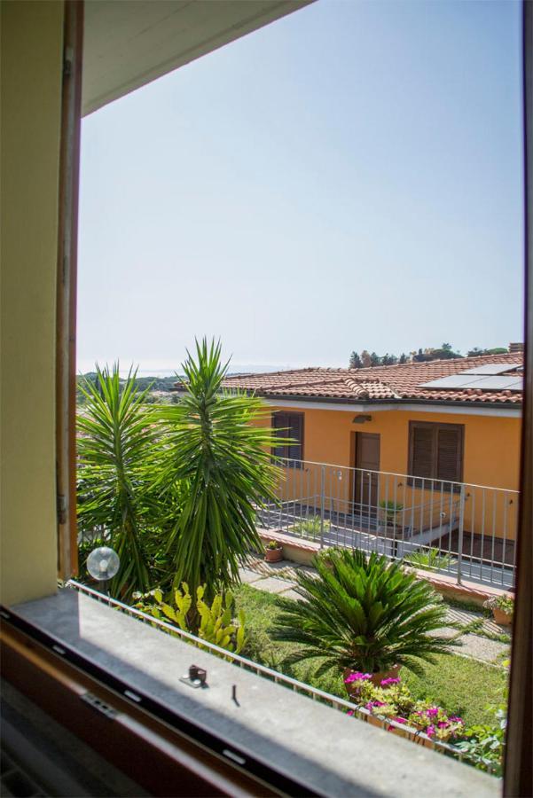 Casa D'Amare - A 600 Mt Dalla Spiaggia Follonica Exterior photo