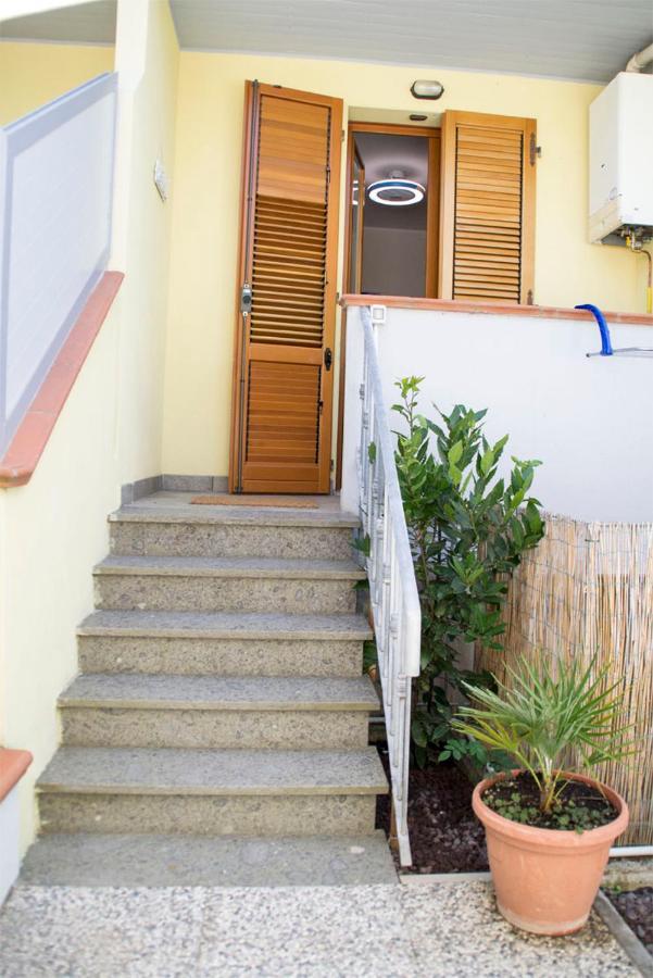 Casa D'Amare - A 600 Mt Dalla Spiaggia Follonica Exterior photo